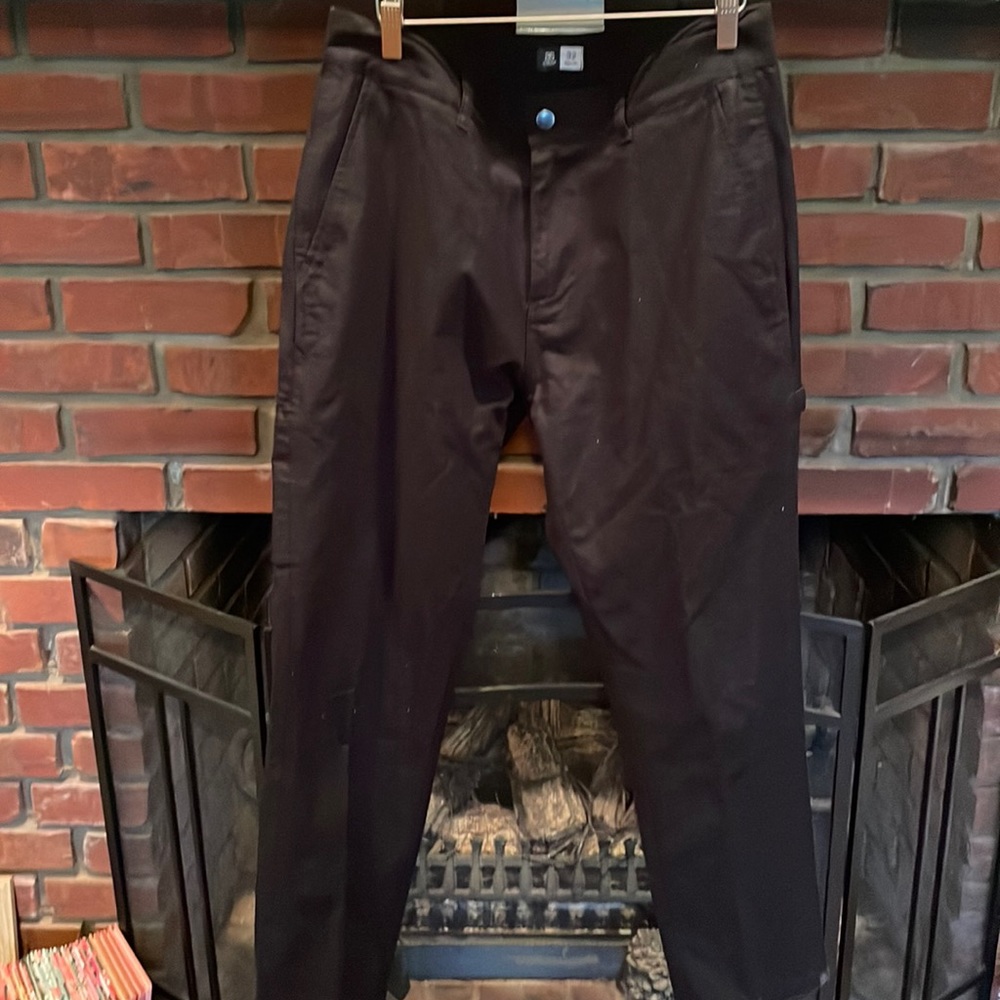 NWOT mens as colour casual pant.